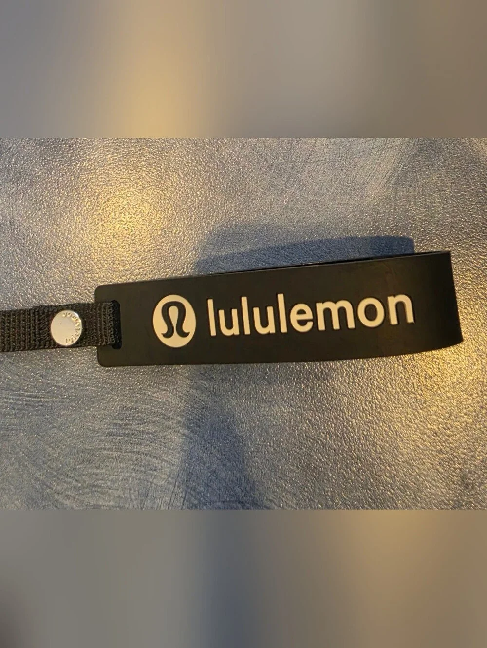 Lululemon Black Silicone Keychain